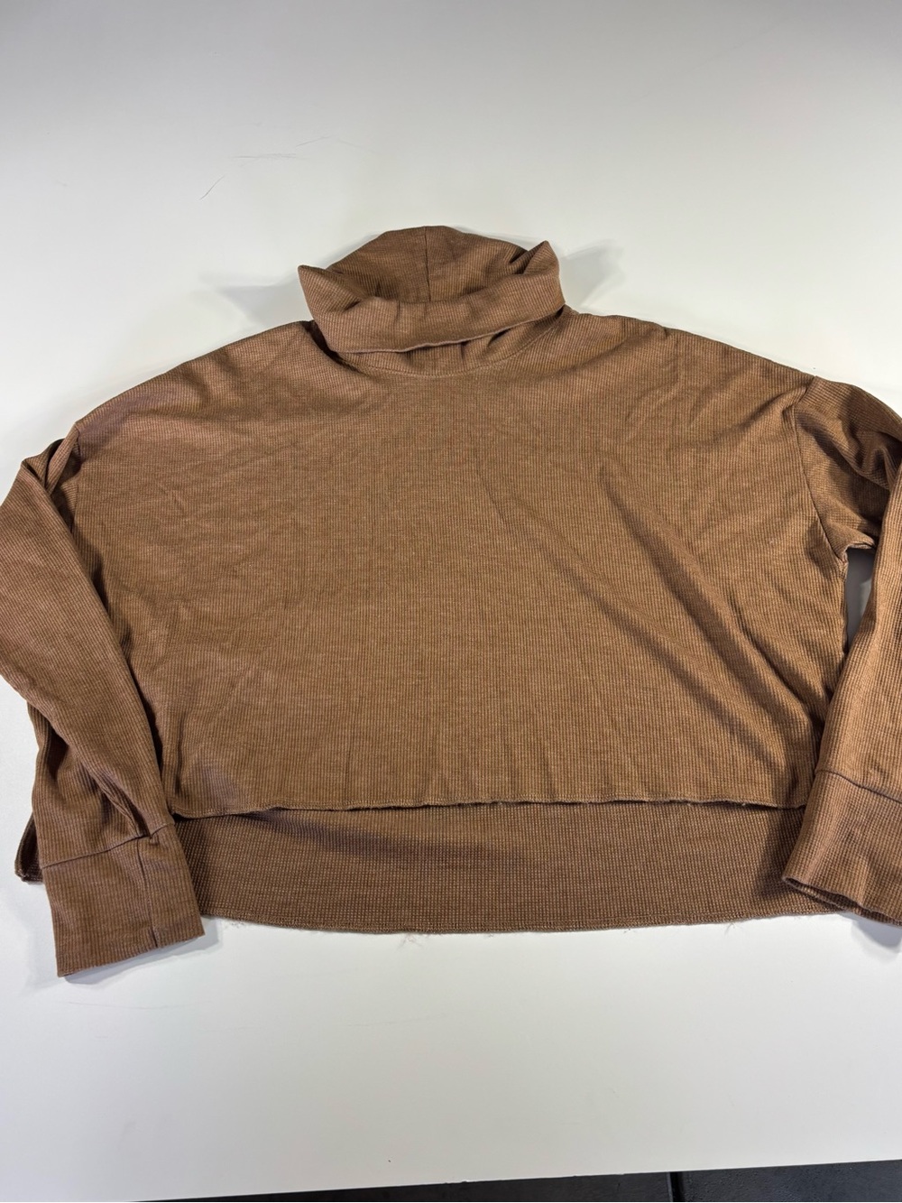 American Eagle Outfitters Cropped Waffle Knit Long Sleeve Shirt Light Brown M